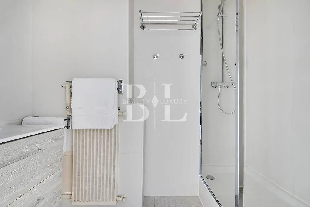 Montparnasse Lux Delight 1 Bedr Apartment Paris